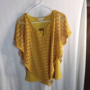 Corvia Women's Yellow Blouse